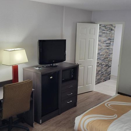 Quality Inn Forsyth Near Ga Public Safety Training Center Exterior photo